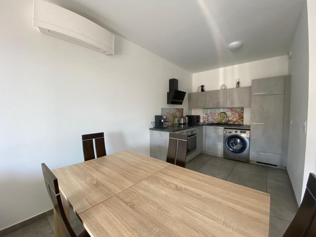 Appartement T2 de standing avec parking à 250 mètres de la plage, route des Sanguinaires, Ajaccio Ajaccio  Esterno foto